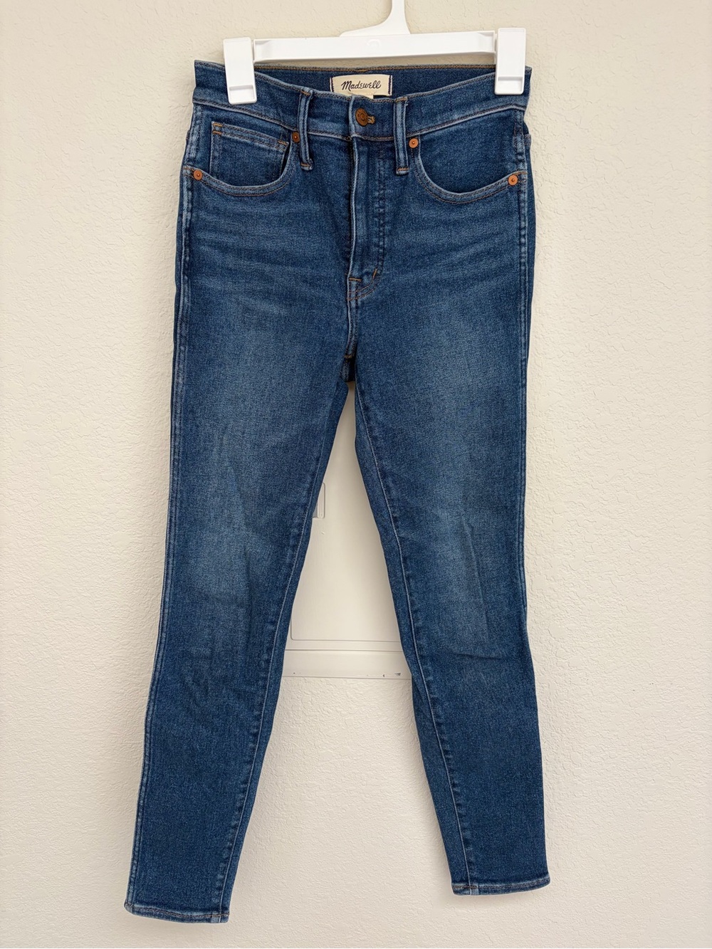 Madewell Skinny Jeans in Medium Blue Wash